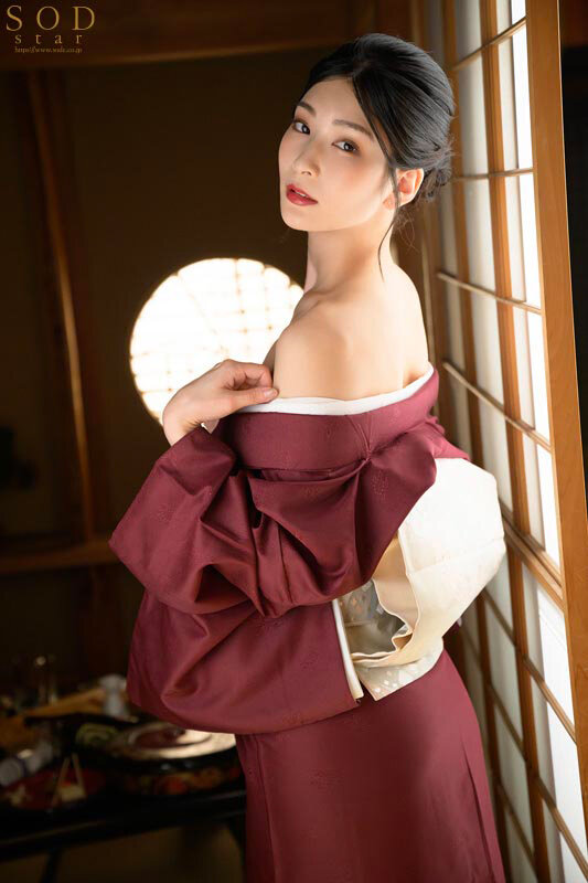 本庄鈴 体を張ったおもてなしで経営難を立て直す温泉若女将 コンパニオンは私一人ですが晩酌でも宴会遊びでも中出し接待でも何でもご要望ください。ただしお代はきっちりいただきます… 本庄鈴【SODクリエイト】