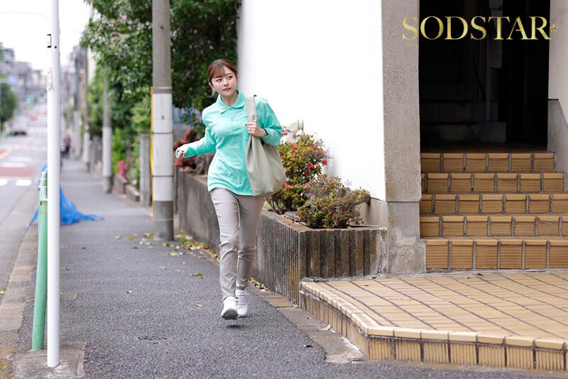 青空ひかり 引きこもり訪問支援 ゴミ屋敷に放置された大量のシコティッシュに見かねて内緒でチンカス塗れのチンチンも笑顔で性サポートしてくれる優しいお手伝いさん 青空ひかり【SODクリエイト】