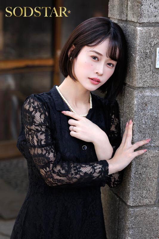 MINAMO 亡くなった旦那一筋で絶対に口説けないと噂の未亡人が配達員にオナニーを見られて、強迫SEX三昧 MINAMO【SODクリエイト】