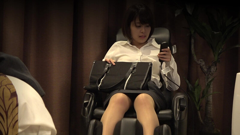 ショートカットでまだあどけないOLさんのオナニー【ティッシュシコレール】