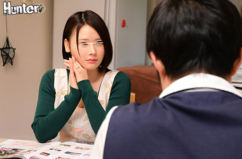 『お口までと言っていたのに、挿入？』超早漏で落ち込んでいるボクを心配する義母が手コキ＆フェラですぐイカないように特訓をしてくれる事に！お口…【Hunter】