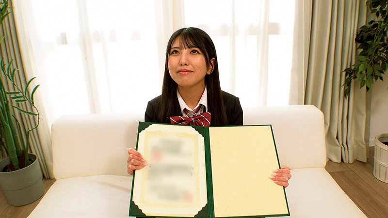 3分前まで女子〇校生！～2026年～卒業式直後に思い出の制服に初めての大量ぶっかけ！溜まりにたまった濃厚精子をあびせられ汚され全身精子でべっとり！ニオイたつチ〇ポ汁に火照ってそのまま生中出しSEX！！【脱ぐのは恥だがペニス立つ】