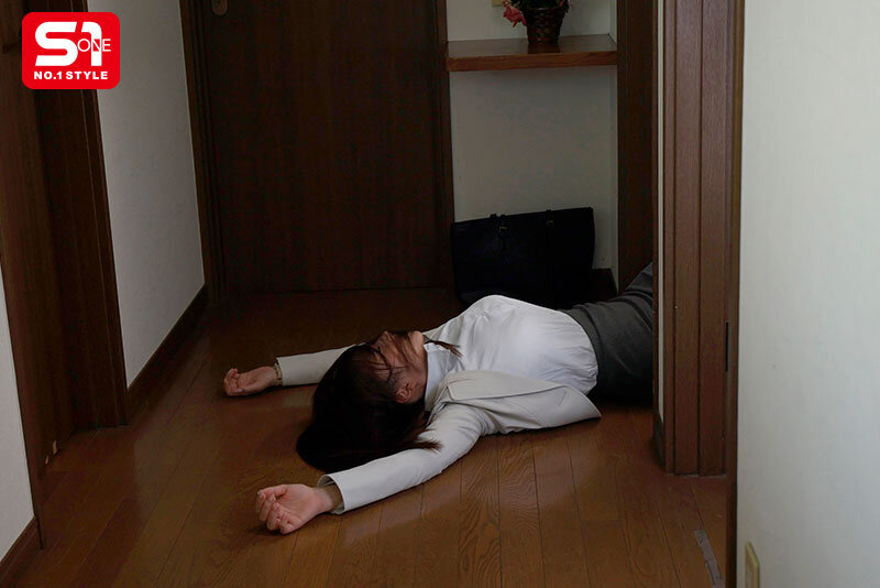 東実果 「僕のためだと思ってたのに…てめェのメンツ気にしてただけかよ…くそみそにマ●コ壊してやる！」 毎週水曜15:00～ 不登校生徒の家庭訪問は逆指導レ●プの時間 東実果【エスワン ナンバーワンスタイル】