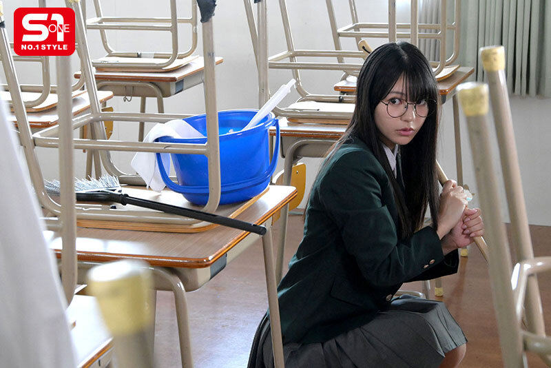 浅野こころ 清楚系に見えてエロ妄想癖の文学女子と二人きりになったら…耳元でスッゴイ淫語囁かれながら強●勃起でヤラレちゃう。 浅野こころ【エスワン ナンバーワンスタイル】