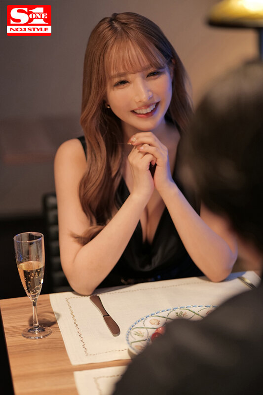 三上悠亜 最高の愛人沼 仕事にも家庭にも干渉してこない、セックスだけの理想関係を三上悠亜と…。【エスワン ナンバーワンスタイル】