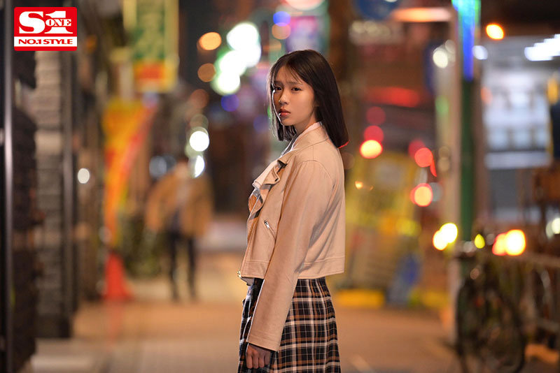 小倉七海 優しいバイト先店長に好意抱く私はわざと終電逃し… 朝まで性欲に溺れる甘くて切ないホテル相部屋NTR 小倉七海【エスワン ナンバーワンスタイル】