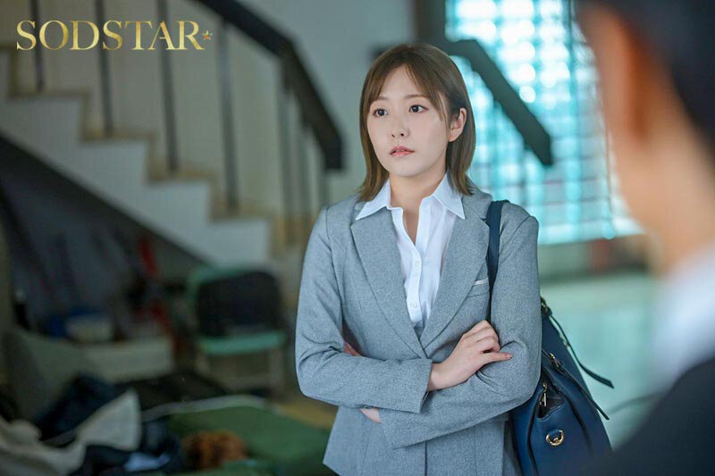 青空ひかり 串刺し中出し乱交 引率担当で行った研修合宿で生意気な新入社員たちに恨まれ…常に上下穴封鎖されて膣内射精に身悶える美脚人事部OL 青空ひかり【SODクリエイト】