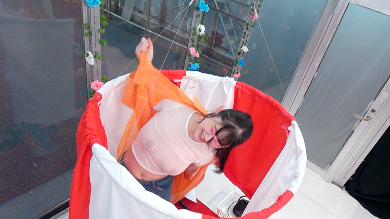 顔出しMM号 素人限定 ザ・マジックミラー 女子大生が青空ビキニ生着替えチャレンジ！2 タイムアップで公開デカチン即ハメ！イってもやめないデカチン追撃ピストンで連続中出し！【ディープス】