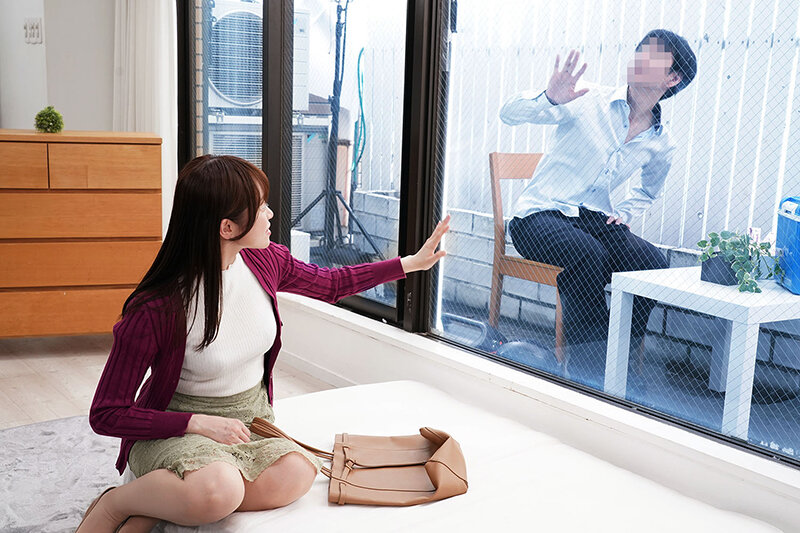 一般男女モニタリングAV マジックミラーの向こうにはキスをしてくれない旦那！愛する旦那とはご無沙汰な人妻がどんどん過激になる10種類の濃厚ディープキス体験！年下青年とのベロチューで久しぶりにオマ○コが熱くトロけた奥様は初めてのキスまみれセックスで連続中出し！【ディープス】