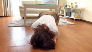 借金取り 金ないから股開かせた田舎から上京してきた苦学生4名晒します 人権を無視され無理やり巨根をねじ込まれ涙目の債務者たち【ハラスメント】