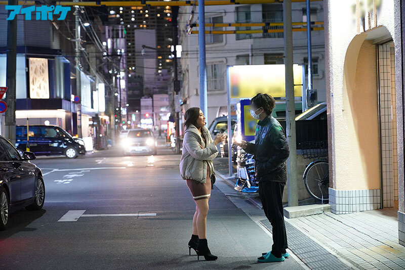 加美杏奈 クリぼっちダメ絶対！！ クリスマスを一人で過ごす寂し男性を逆ナンしエッチなクリスマスSEXプレゼント 逆ナンドキュメンタリー ガチクリスマスに強行ロケ 加美杏奈【アイデアポケット】