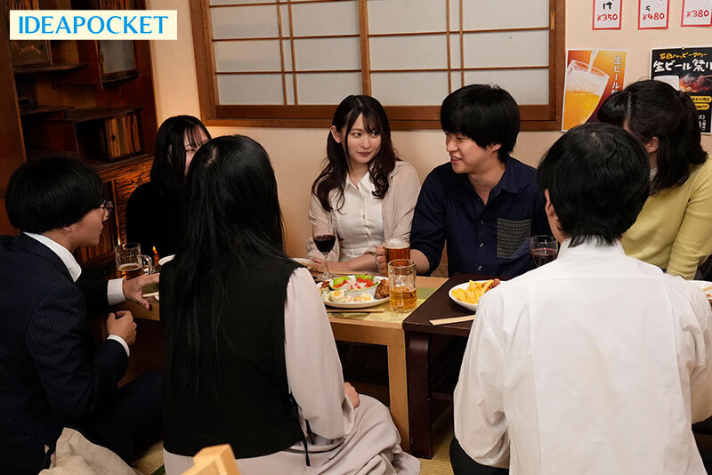 梓ヒカリ ≪抜群の相性≫媚薬でぶっ飛びイキ。 新婚旦那が不在の3日間…同窓会で元カレ再会…中出し連発キメセクNTR 梓ヒカリ【アイデアポケット】