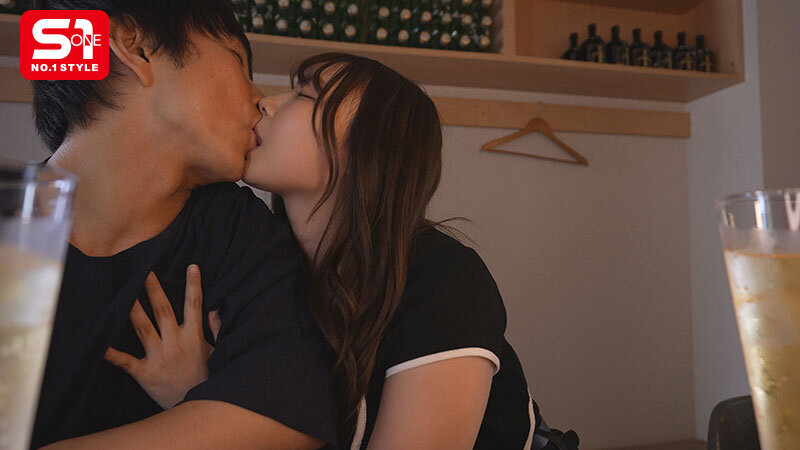 小日向みゆう（清原みゆう） 小日向みゆうの完全プライベートエロ動画！呑んで笑ってイチャついて流れでハメ撮りまでしちゃう！朝までトップ女優にチ●ポと酒入れた生々しいSEX 小日向みゆう【エスワン ナンバーワンスタイル】