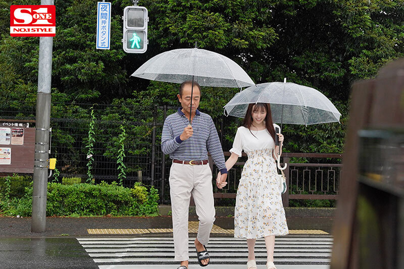 黒島玲衣 この世で調教が一番大好きな、お嬢様。親に内緒でマッチングアプリで出会ったオヤジと言いなりSEX。 黒島玲衣【エスワン ナンバーワンスタイル】