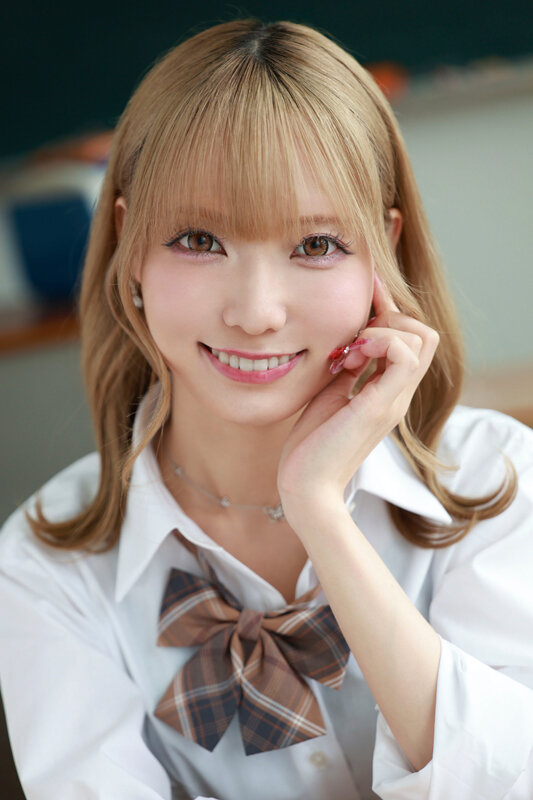 藍瀬ミナ 【VR】これぞ8K！顔面特化アングルVR ～ギャル女子校生x顔面特化アングル！ミナちゃんの 前のめりピストン騎乗位でメスがっちゃえ！！～ 藍瀬ミナ【ケイ・エム・プロデュース】