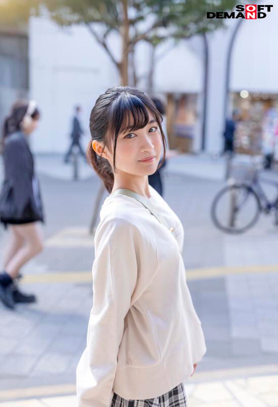 桜庭菜乃花 アブナイM願望が芽生えた剛毛マ〇コ浪人生が屈強なデカチン達に終日滅多挿しにされる上京体験。長野県松本市在住 桜庭菜乃花【SODクリエイト】