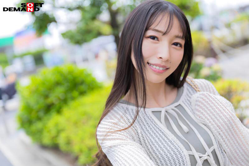 玉井晴香 生まれて初めて 男の人の精子飲んじゃいました 埼玉県春日部市在住の敏感ママさん 玉井晴香 第4章 地元を離れて年下男子と手つなぎデート後、旦那も忘れて貪りSEX【SODクリエイト】