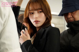 伊藤舞雪 チカンは重大な犯●！だと思っていたが… 気付けば痴●を求めるカラダになっていた舞雪さん。 伊藤舞雪【kawaii】