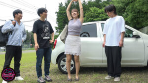 波多野結衣 息子ほど年の離れたバイト先の男子学生達と一泊二日の温泉旅行に来たむっちり巨乳パート主婦は色気ムンムン無自覚誘惑し…俺たちみんな38歳パート主婦ゆいさんのガチ恋勢 波多野結衣【FunCity/妄想族】