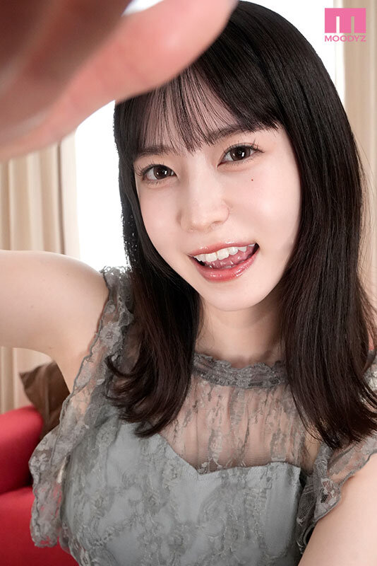 白岩冬萌（白羅冬萌） 【VR】きれいなお姉さんと、きれいでエッチなお姉さん、どっちがお好きですか？「柔艶・優艶・妖艶」元アイドルらしからぬ溢れんばかりの色香 白岩冬萌にいっぱい弄ばれる世界【ムーディーズ】