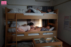 小野六花 免許合宿先で年下の女子大生に毎日シャブり焦らされた童貞のボク 小野六花【ムーディーズ】