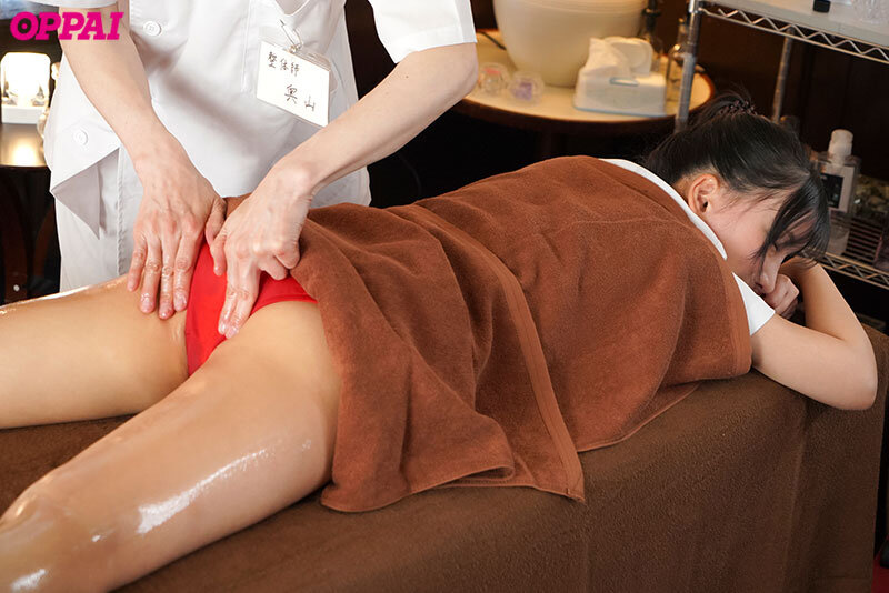 楪カレン 気弱な性格で「嫌」の一言が言えずエロ整体師に恥ずかしいほどイカされ続けた巨乳部活少女 楪カレン【OPPAI】