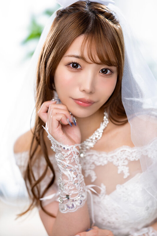尾崎えりか 【VR】「ホントはキミと結婚したかったんだよ？」元彼とのHが忘れられずに押しかけウェディング 身体の相性バツグンの婚姻中出しSEX-専属- 尾崎えりか【KMPVR-彩-】