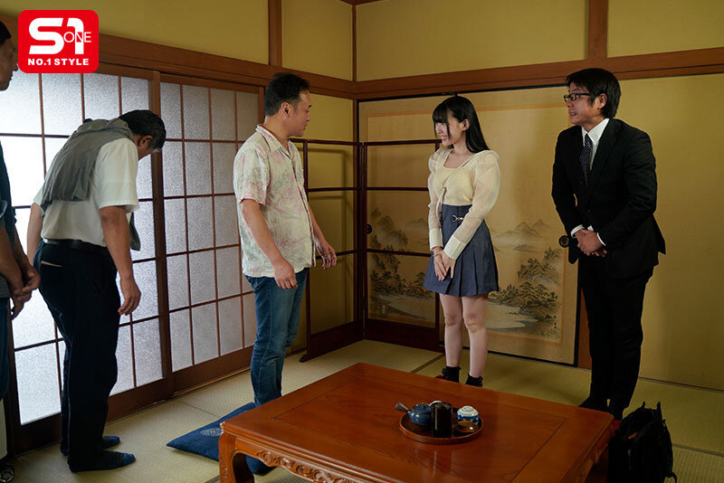 紫堂るい 駆け出しグラドル、ロケ先の温泉旅館で大御所芸人に寝取られてしまう 紫堂るい【エスワン ナンバーワンスタイル】