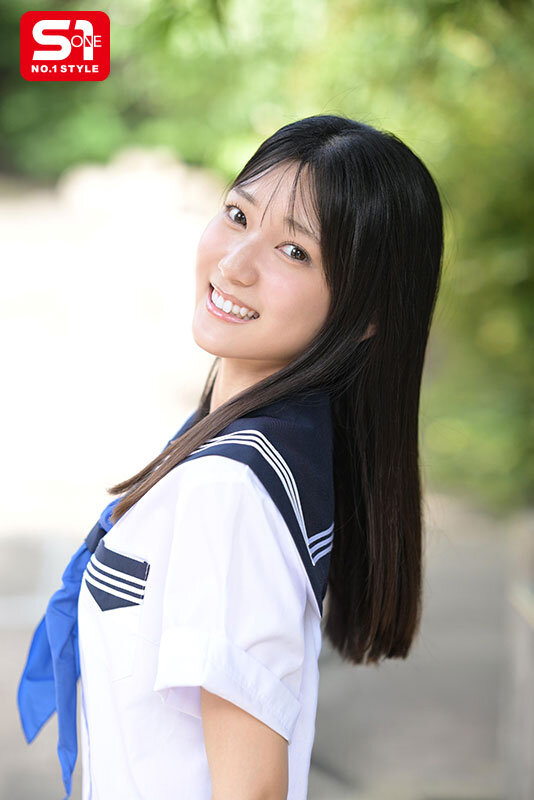 初美なのか 清楚可愛い教え子に誘惑された俺は、彼女の顔、声、肉体に耐えきれず…背徳に溺れて挿れまくったわいせつ性交 初美なのか【エスワン ナンバーワンスタイル】