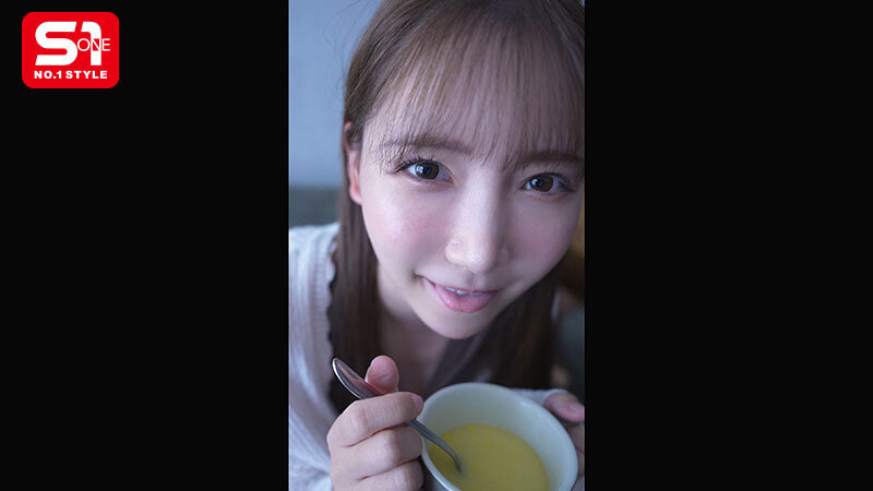 三田真鈴 ヤリサーの男達に雑に寝取られといてピースなんかすんなよ… 僕の大切な年下彼女が大学のチャラ男たちとノリノリSEXを楽しんでいた…。 三田真鈴【エスワン ナンバーワンスタイル】