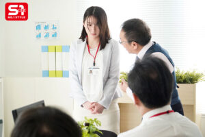 鷲尾めい 隠れ爆乳OLが今月のノルマ未達成のため本日より1週間全裸出社 私のカラダで皆様を全力ご奉仕・フォローさせていただきます。 鷲尾めい【エスワン ナンバーワンスタイル】