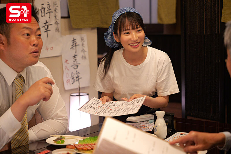 榊原萌 終電逃してセクハラ店長とまさかの相部屋…朝まで続くキモい性交に不覚にも感じてしまった汚れを知らないバイトちゃん 榊原萌【エスワン ナンバーワンスタイル】