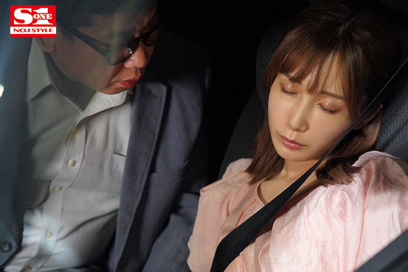 小島みなみ 昔はモテた自惚れ年増女が今ではダッサイ中年おやじに死ぬほどイカされヤリ捨てられる屈辱の行き遅れ婚活デート 小島みなみ【エスワン ナンバーワンスタイル】