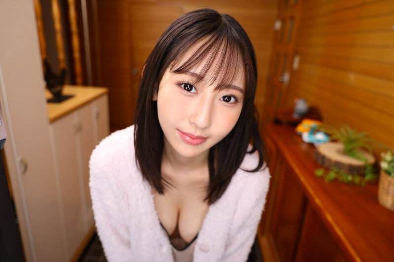 山下紗和 【VR】【8K】久々に幼馴染の家に遊びに行ったら出迎えてくれたのは幼馴染の姉。2人キリの家で無防備にスキンシップされて… 山下紗和【unfinished】