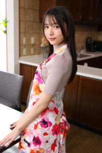 幸村泉希 【VR】【8K】下衆な義父に弱みを握られた私は、夫が見ていない隙を狙った時短中出しセックスを執拗に迫られ、抵抗虚しく孕まされました。幸村泉希【unfinished】