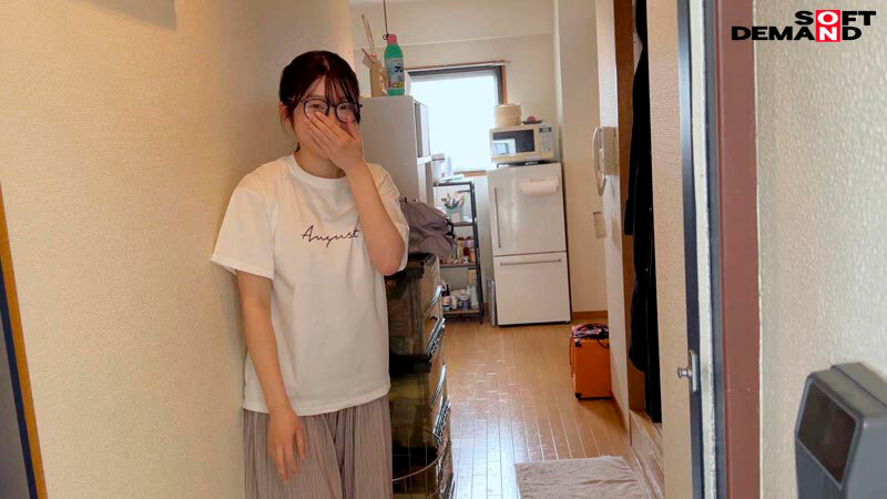 佐藤白花 限界OLちゃん。仕事の合間にナマハメ。平日8時～21時、ずーっとマ●コに精子いれっぱなし。【中出し了承・連続6発】きよか24歳 佐藤白花【SODクリエイト】