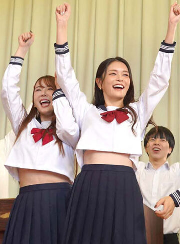 橘メアリー・大槻ひびき・波多野結衣 橘メアリーAV卒業。ただの引退作で終わらせるわけねぇよなSP 橘メアリー 大槻ひびき 波多野結衣【ダスッ！】