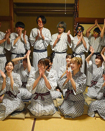 いい旅 温泉2泊3日のバチボコ生ハメ乱交中出しツアー個人撮影ファン感謝祭！全員集合大乱交！混浴温泉編【HMN WORKS】