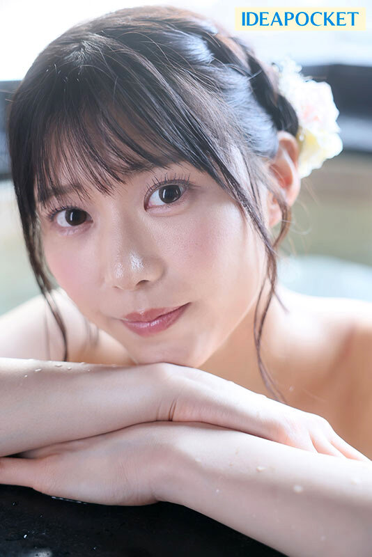 愛才りあ デビュー1周年記念で温泉ロケに来た愛才りあが この後1日中ぶっ通しのキメセクで人生で最もイカされるなんて知る由もない【アイデアポケット】