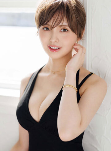水原冴香 色気漂う愛されベリーショートの人妻 水原冴香 34歳 AV DEBUT【マドンナ】