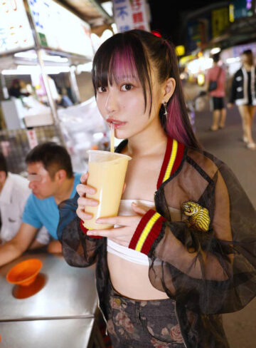 齋齋いつき 台湾メスガキインフルエンサー 齋齋いつき 中出し解禁。日本のオジに囲まれ8P超乱交。【SODクリエイト】