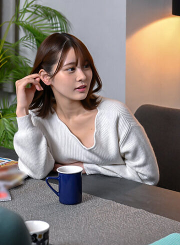 沢北みなみ 「あの時の続きしよう…」「覚えてるよね？？」「あの日のエッチな見せ合いっこの続き…」幼い頃、遊びでお互いの性器を見せ合いっこした幼馴染が超絶美少女になって戻ってきて大人になってからも見せ合い！毛が生えて大人になったボクたちは… 沢北みなみ【Hunter】