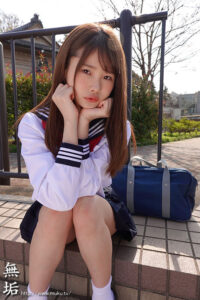 由良かな・皆瀬あかり・松本いちか ぷにつるま○こにいっぱいなかだしっ！無垢なパイパン美少女たちがナマで子宮に欲しがる濃厚中出しBEST【無垢】