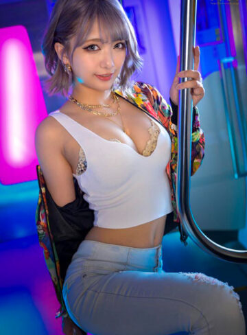 星乃莉子 最終電車で遭遇した甘Sヤリマン家出ギャル！ パンチラ盗み撮りがバレたボクは通報と引き換えに家に住み着かれ何度も彼女の前で射精させられた 星乃莉子【SODクリエイト】