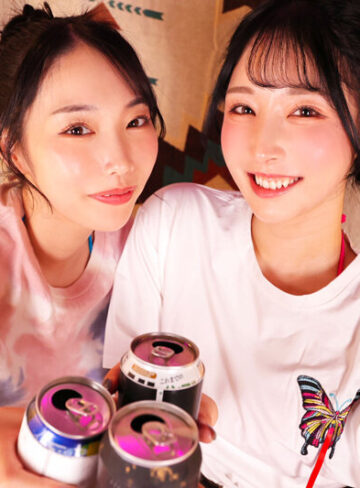 小野坂ゆいか・月乃ことね 【VR】【8K】野外フェス二日目の深夜…俺のテントで宿無しのW爆乳ビキニ痴女が汗だくで何発もザーメン搾取してきた【こあらVR】