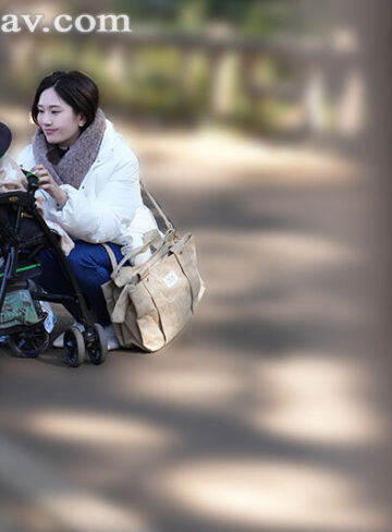 木村玲衣 巨乳ママ借金取り立て自宅訪問レ×プ ～夫、息子、ママ友のすぐ傍で…～ 木村玲衣【マドンナ】