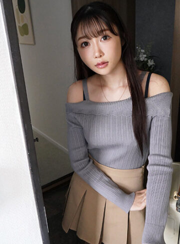椎名心春 【VR】俺の事とSEXが好きすぎる性欲爆強の激カワ彼女とイチャラブ全開で朝まで何度も中出し生交尾 椎名心春【8K】【P-BOX VR】