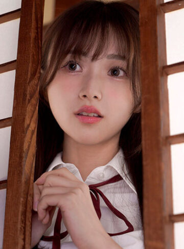 泉ももか お兄ちゃんがエロ本片手に一生懸命おちんちんをコスっていたのを目撃したあの時から性に目覚めた妹と汗だくで中出ししまくったあの夏の日のあやまち 泉ももか【ムーディーズ】